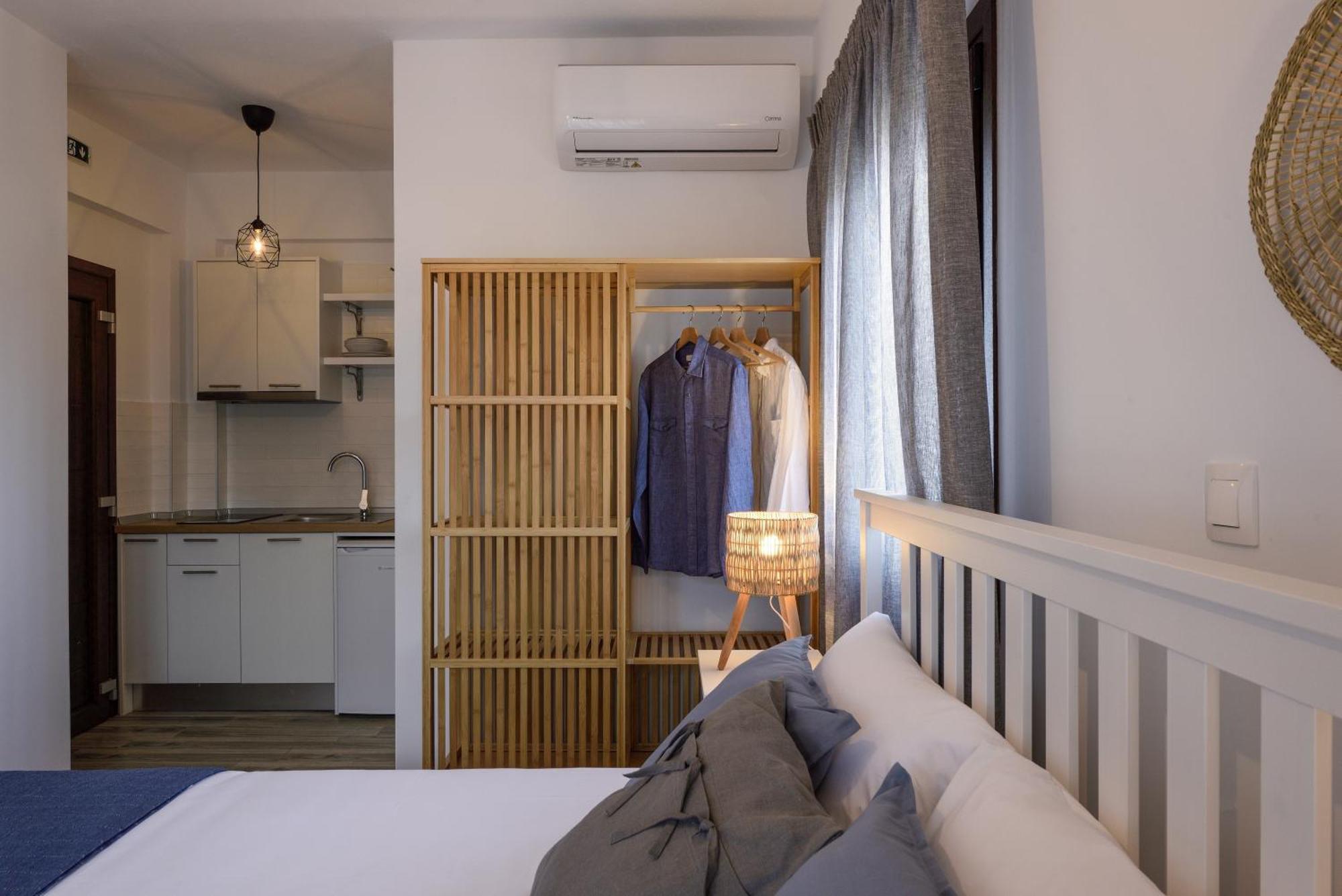 Ellie's Studios-apartments *