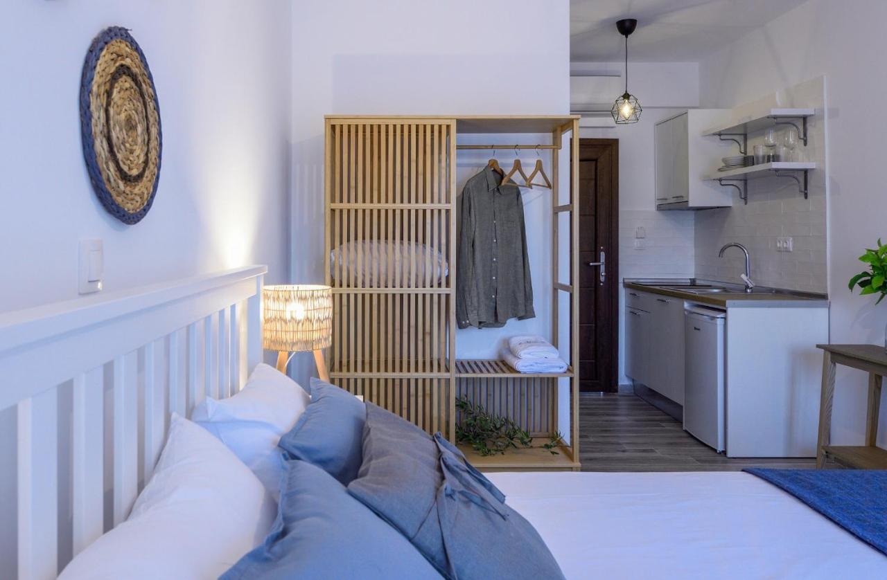 公寓 Ellie's Studios-apartments *